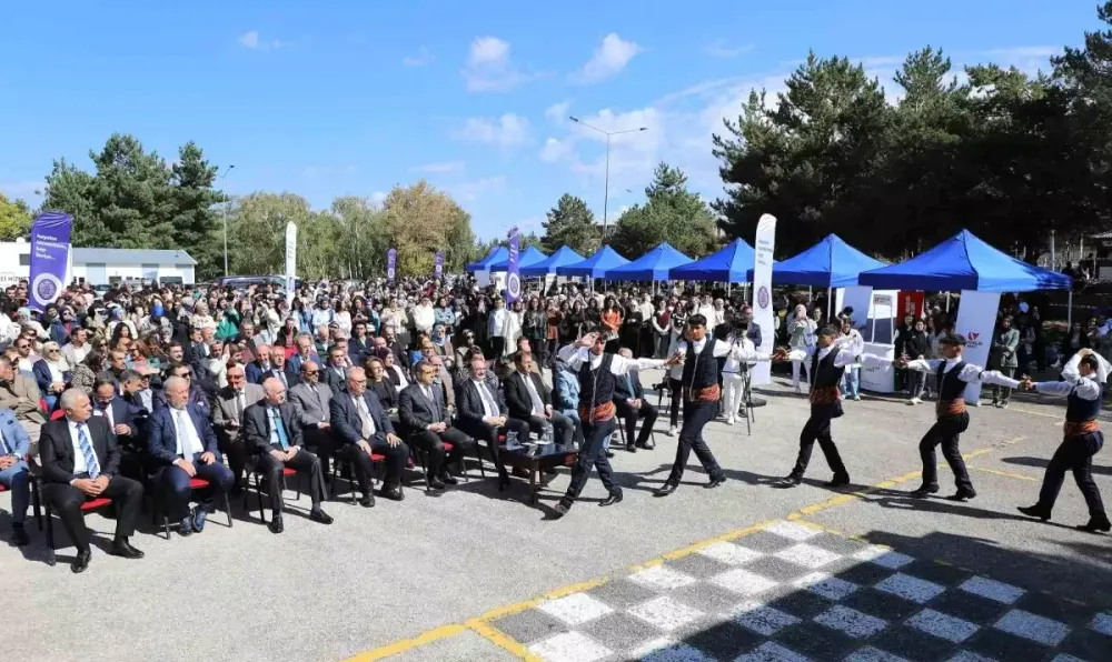 Atatürk Üniversitesi